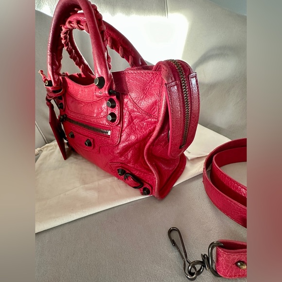 Authentic BALENCIAGA Agneau Classic Hardware Mini City in Red Lambskin Leather - Picture 15 of 17